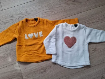 Lot de 2 pulls 6 mois