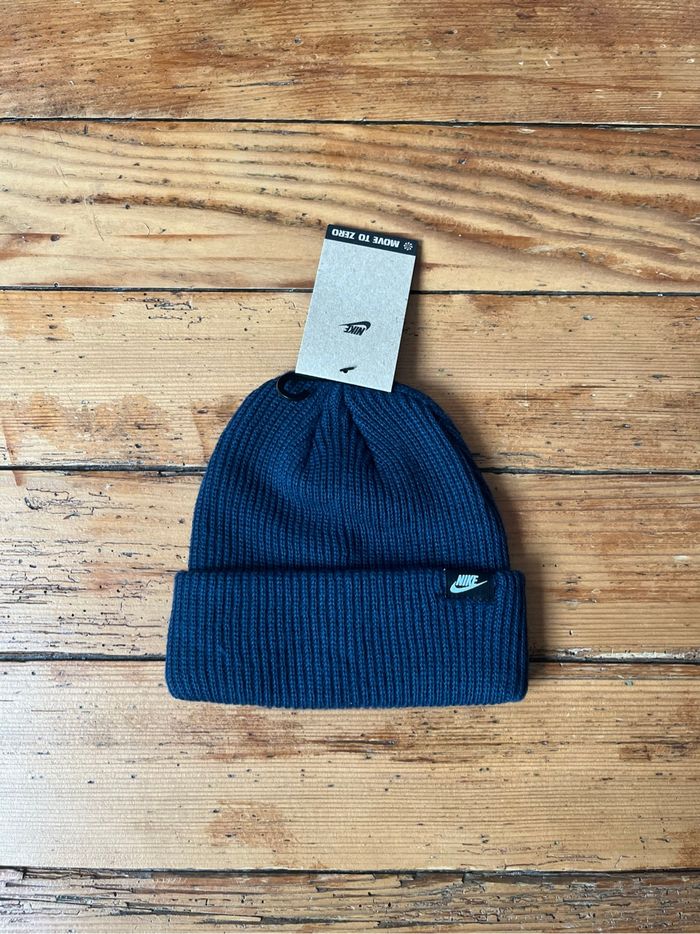 Bonnet Nike bleu marine