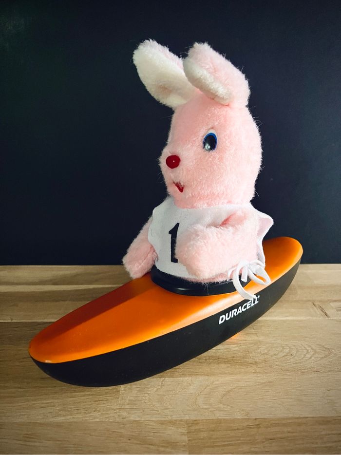 Lapin Duracell - Jouet publicitaire à piles Duracell lapin canoé - photo numéro 2