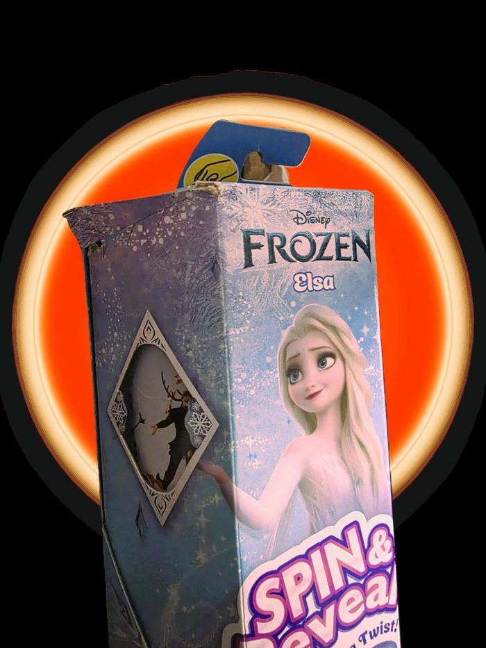 Poupée surprise Disney Frozen Elsa – Spin & Reveal - photo numéro 2