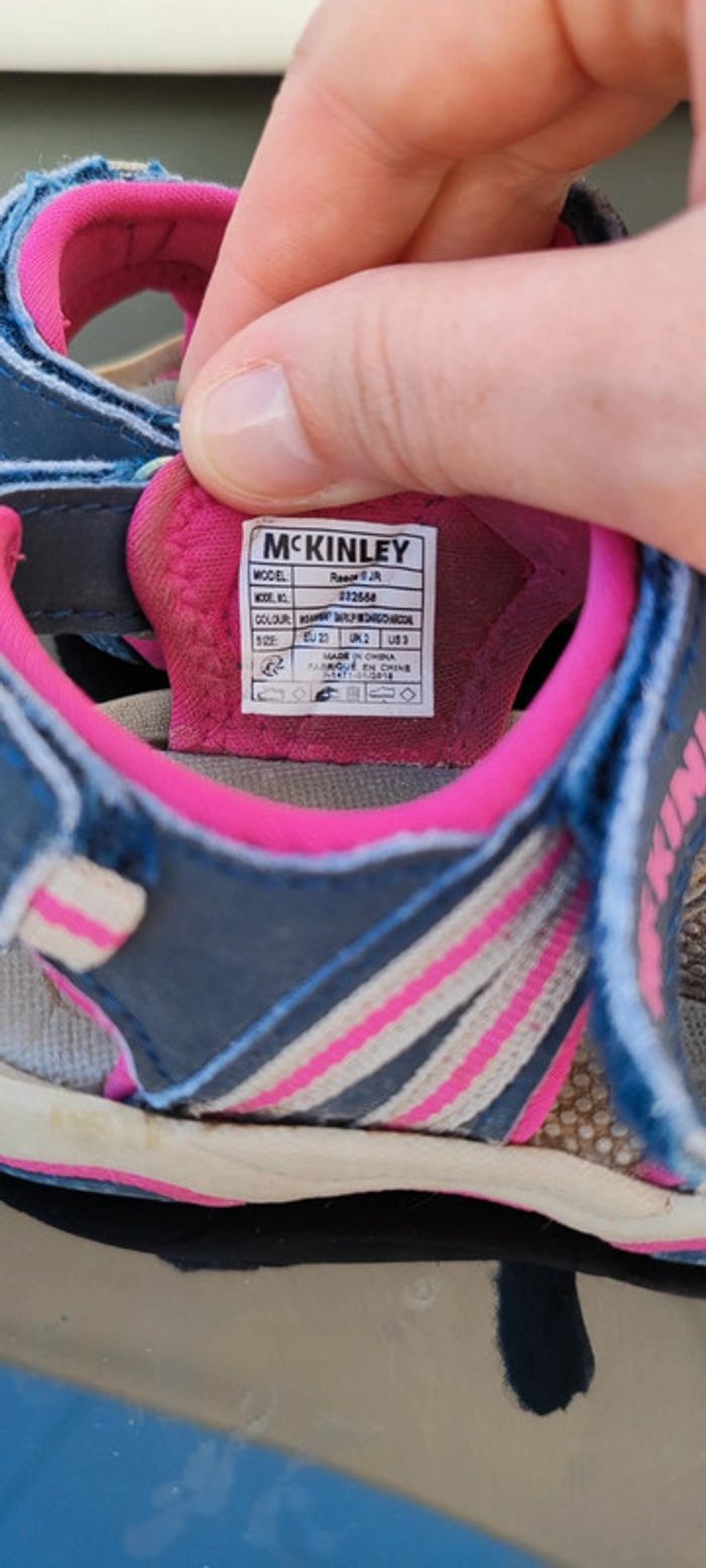 Sandales filles en taille 23 - photo numéro 2