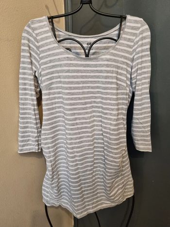 Blouse de grossesse lignée, manches 3/4