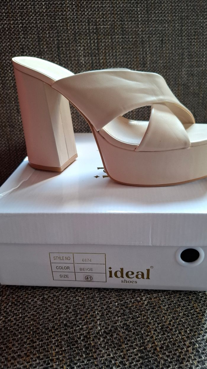Mules à talons - photo numéro 3