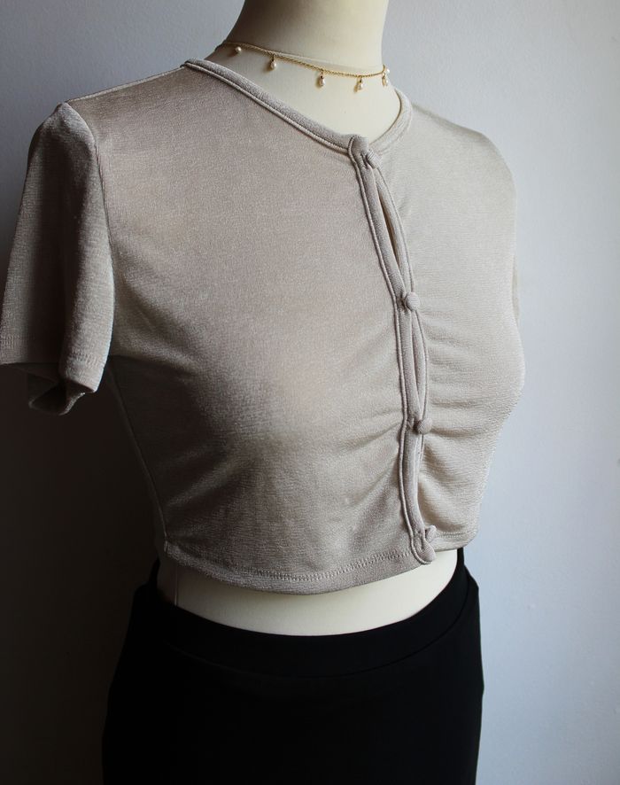Haut court/crop top beige irisé Ardene - photo numéro 2
