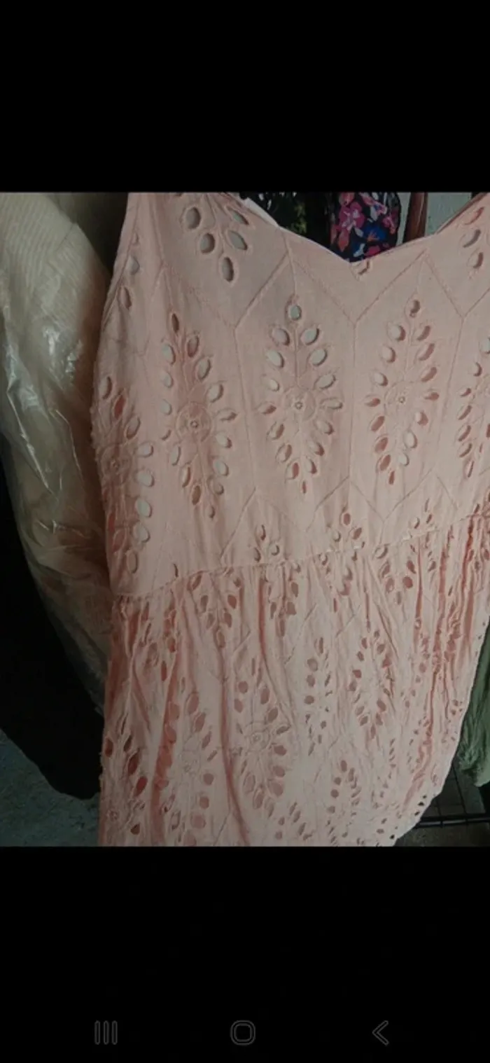 Robe rose saumon neuve qualité italienne - photo numéro 3