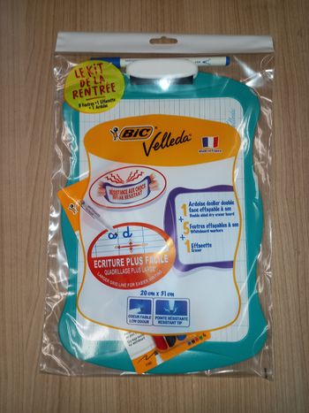 Kit ardoise verte + effacette + 5feutres BIC