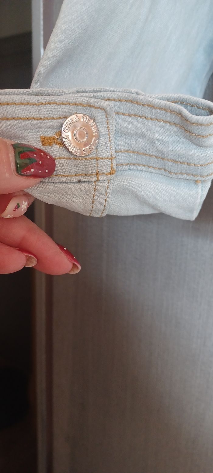 Très jolie veste jeans fille T 10 ans - photo numéro 5
