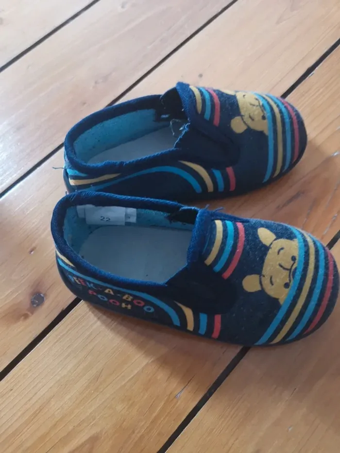 Chaussons Winnie l'ourson - photo numéro 3