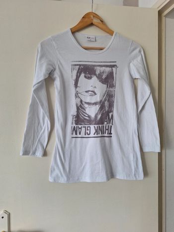 Tee-shirt  taille 12 ans Inside