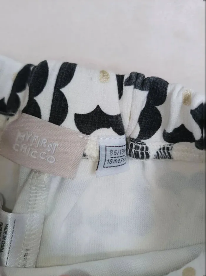 Short épais neuf Chicco fille 24 mois 86 cm - photo numéro 3