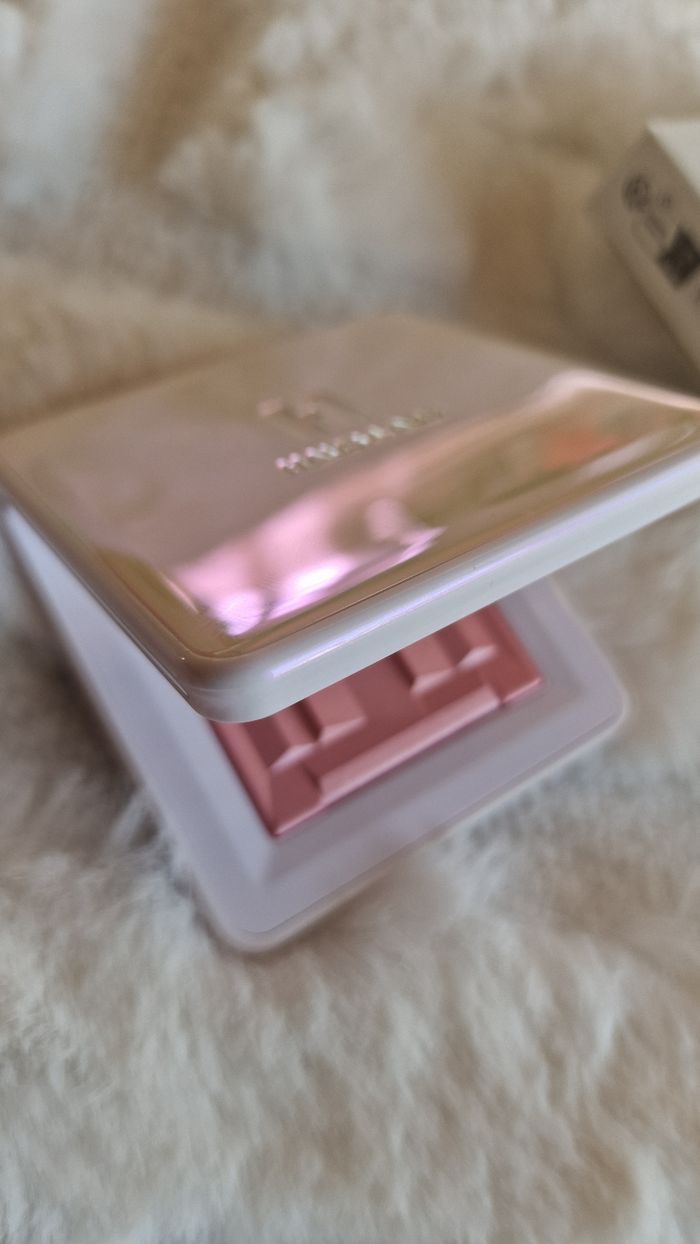 Poudre Illuminatrice Rose Quartz - photo numéro 4