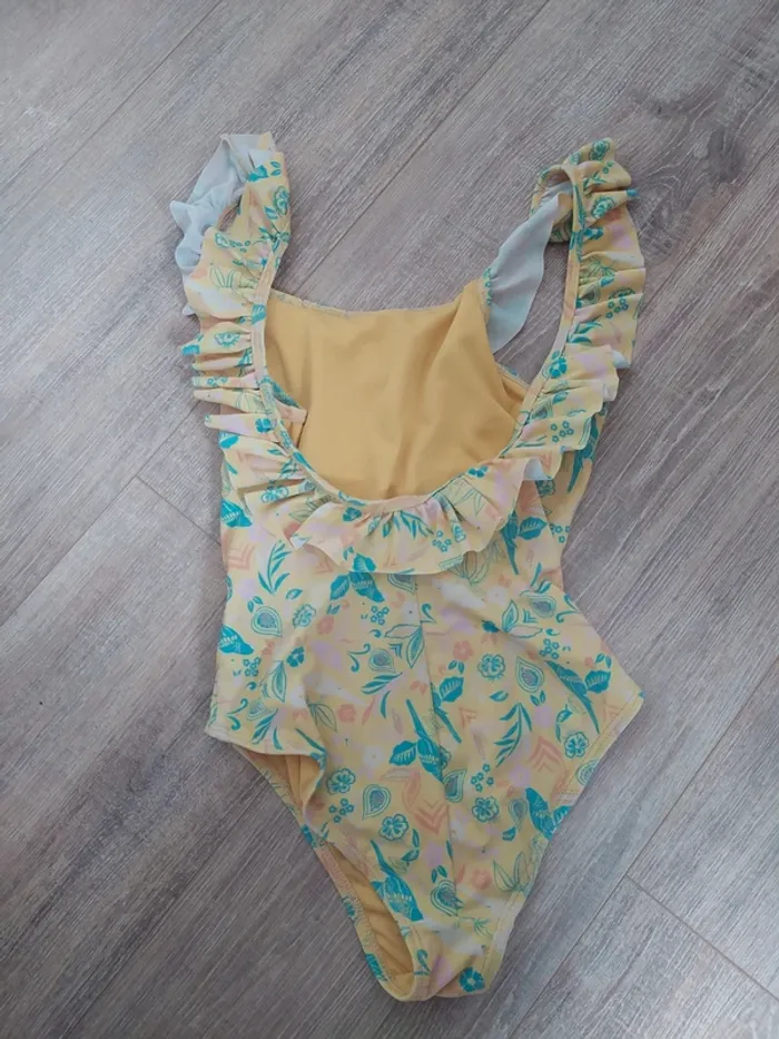 Maillot de bain 8 ans - photo numéro 2