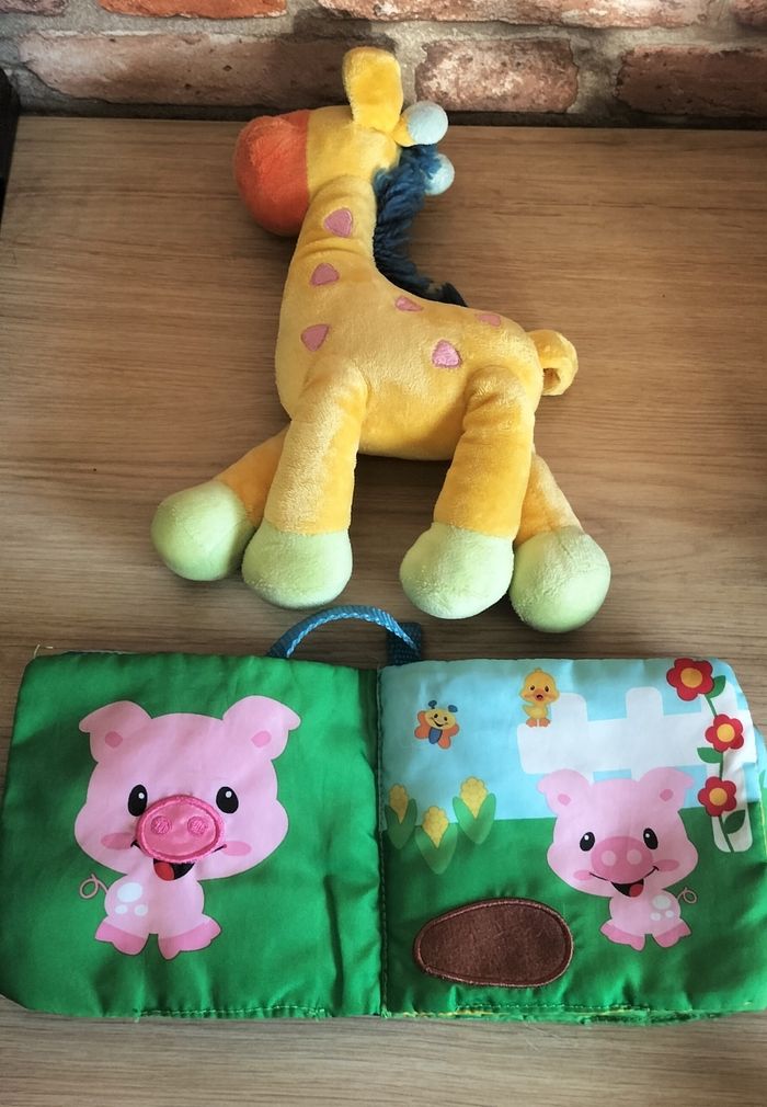 Doudou et livre tissu - photo numéro 2