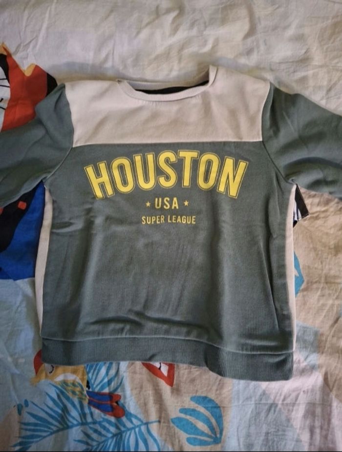 Pull 8 ans - photo numéro 3