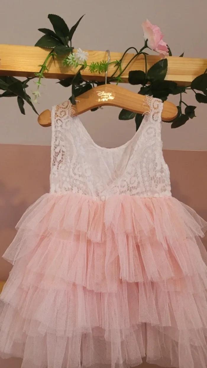 Robe de fête - photo numéro 2
