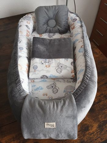 Réducteur lit bébé 