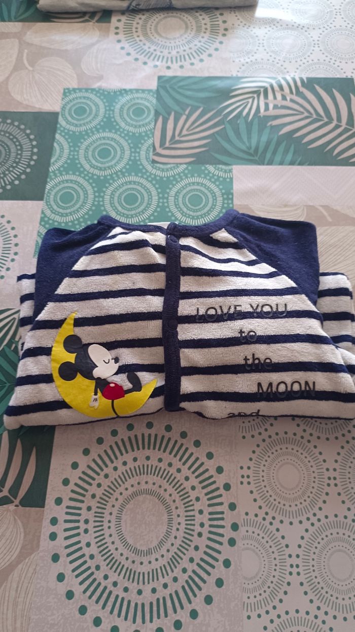 Pyjamas - photo numéro 3