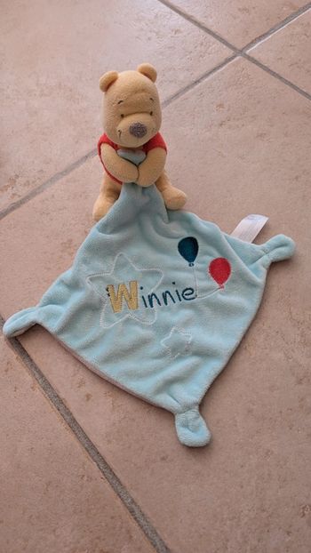 Doudou Winnie l'Ourson