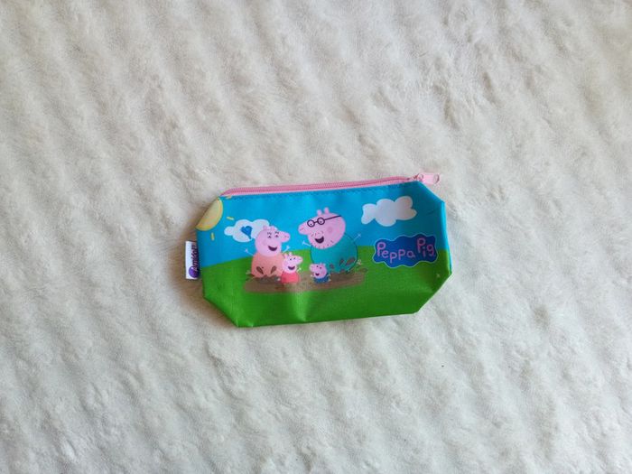 Trousse Peppa Pig💚 - photo numéro 2