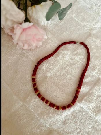 Collier en perle de bois rose