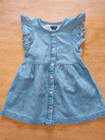 Robe en jean Kiabi 12 mois excellent état