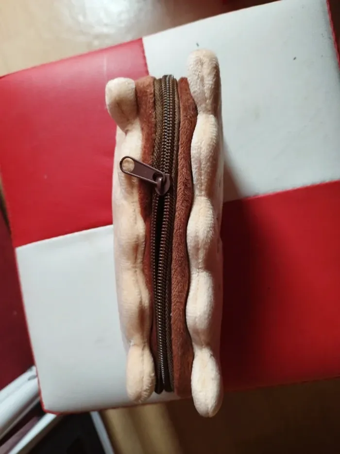Trousse en forme de biscuit douce - photo numéro 2