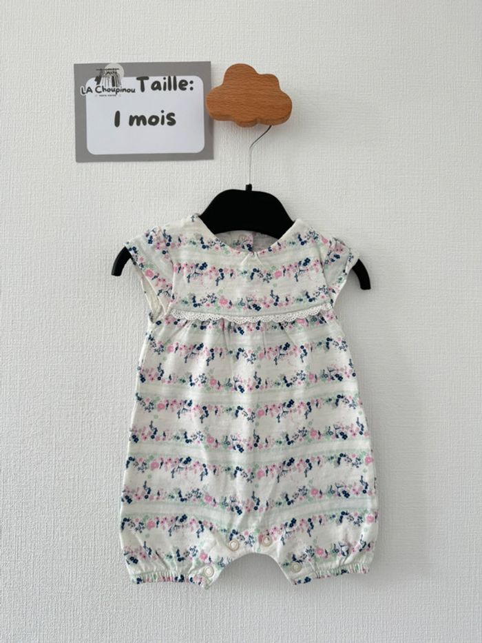 Barboteuse - taille 1 mois 🌸