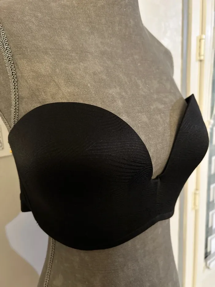 Soutien-gorge - photo numéro 2
