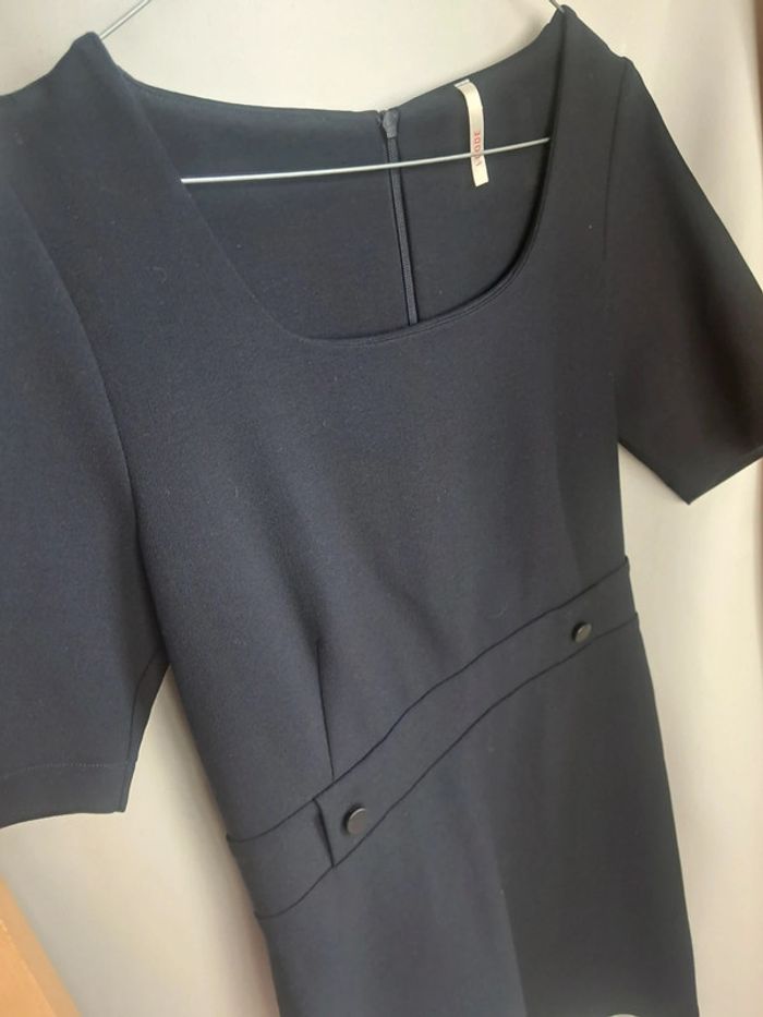 I code robe T 36 en tbe - photo numéro 4