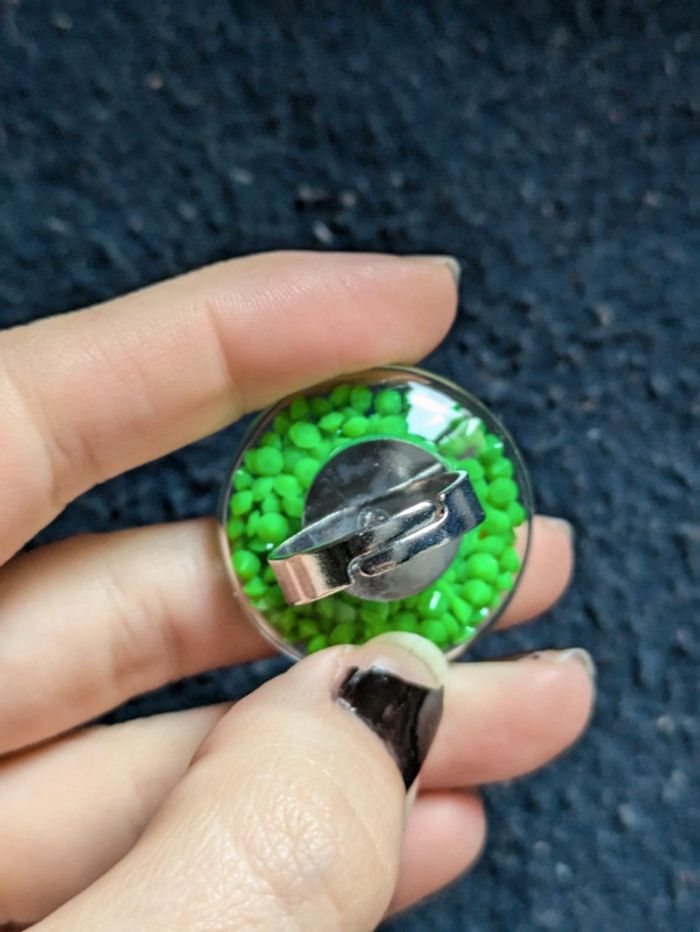 Bague ronde en verre style pylônes - photo numéro 2