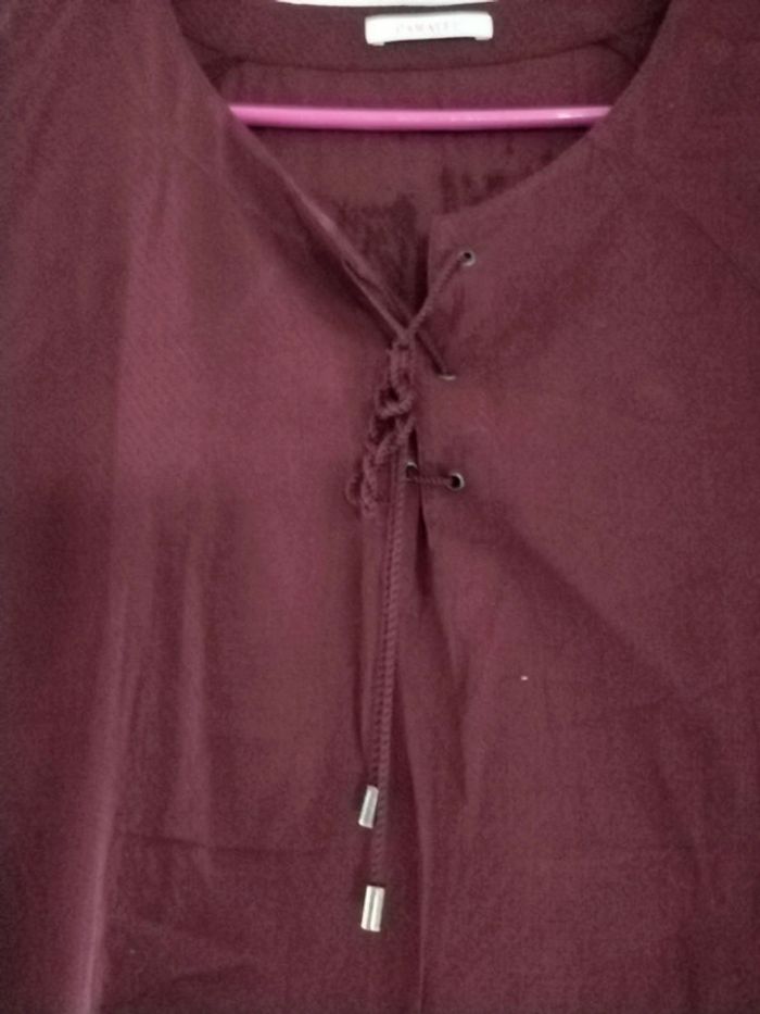 Blouse Bordeaux neuve juste lavée taille 42 - photo numéro 2