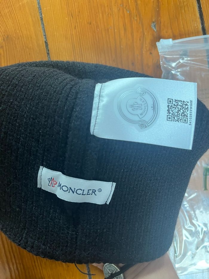 Bonnet Moncler noir - photo numéro 3