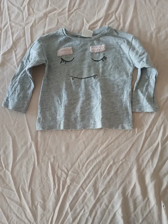 Tee-shirt manche longue 9-12 mois