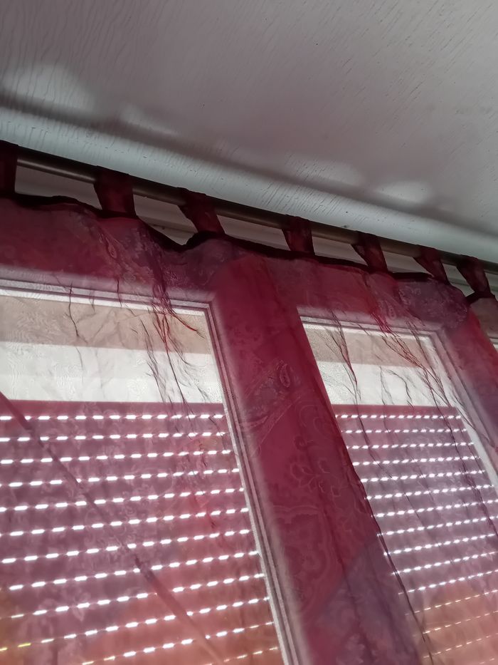 Rideau voilage prune avec perle déco - photo numéro 3