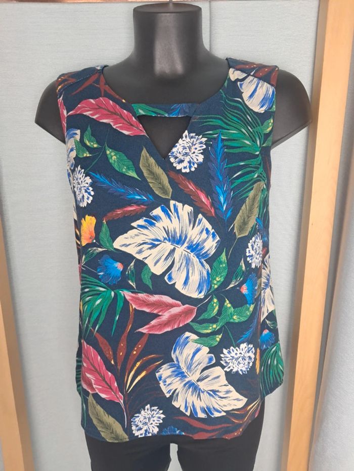 One step top débardeur été T.38 en tbe - photo numéro 2