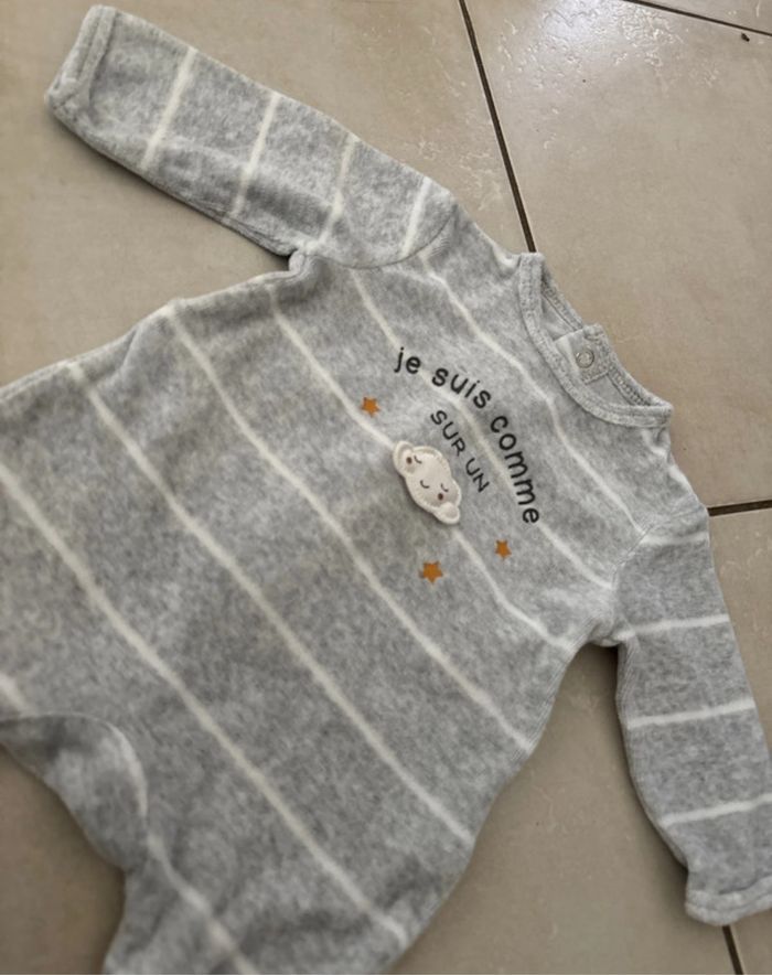 Pyjama bébé - photo numéro 2