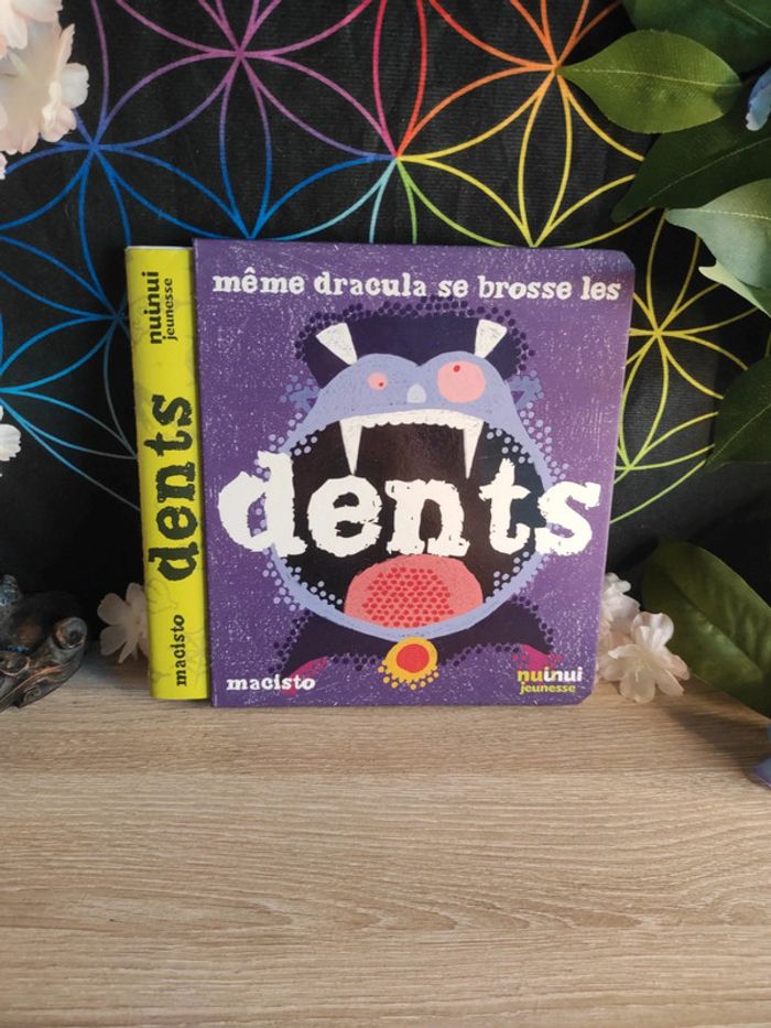 Même Dracula se brosse les dents – Nuinui Jeunesse