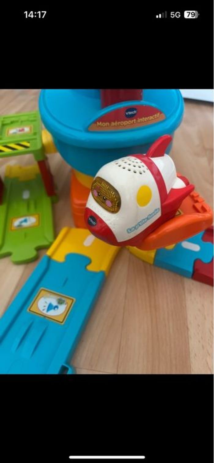 Aéroport TUT TUT BOLIDES - photo numéro 2