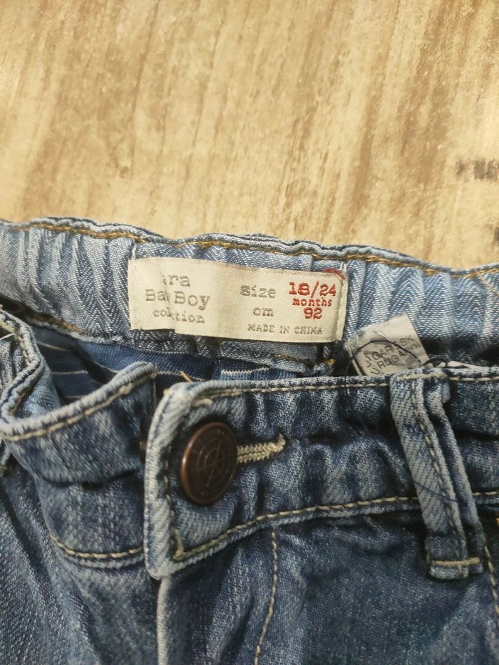 Jeans Zara garçon 18 24 mois - photo numéro 2