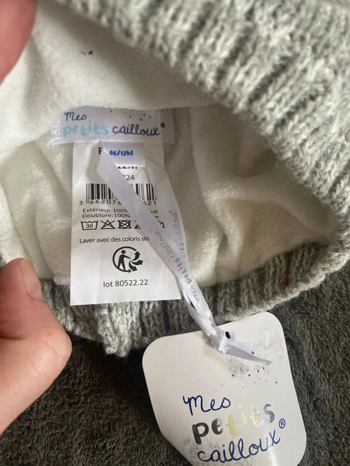 Bonnet neuf - photo numéro 2