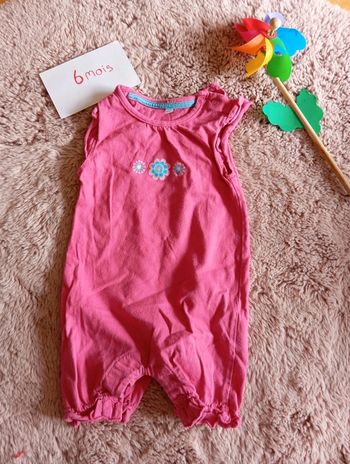Combinaison short 6 mois