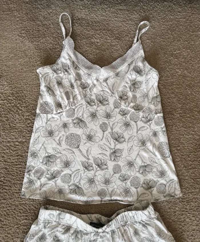 Pyjama short caraco neuf - photo numéro 2