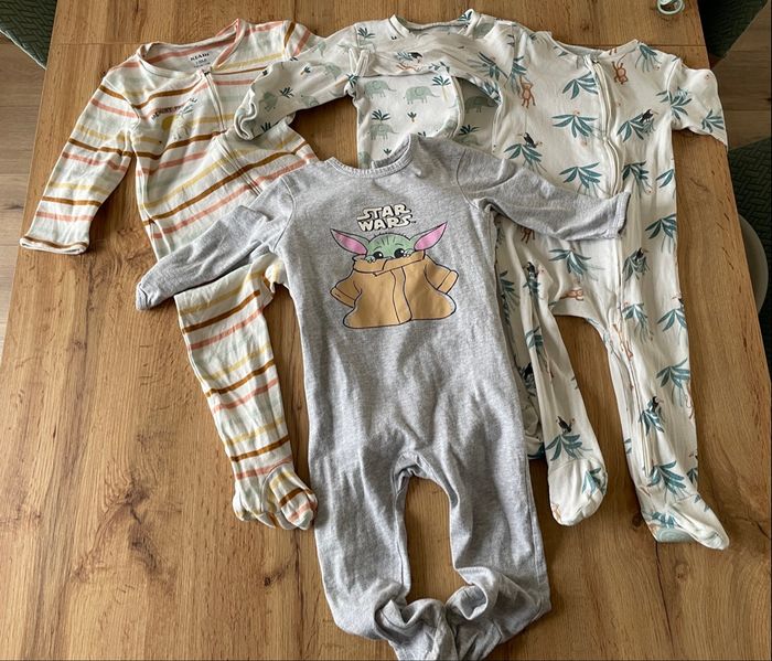 Lot 4 pyjama léger 18 mois