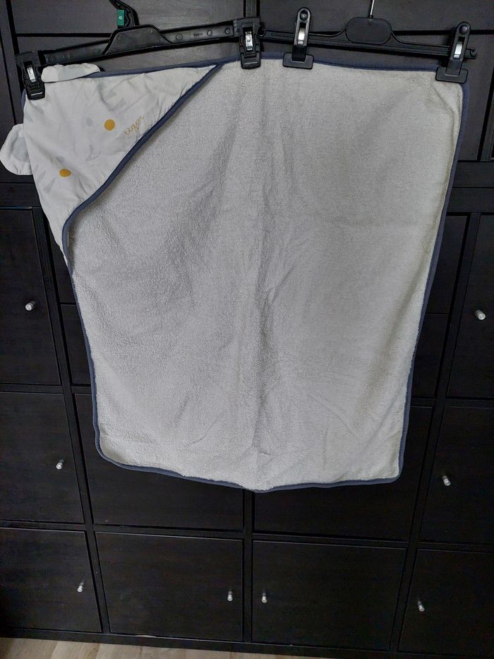 Lot de 2 capes de bain avec oreilles - photo numéro 3