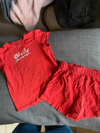 Ensemble t-shirt short été fille Kiabi 24m rouge