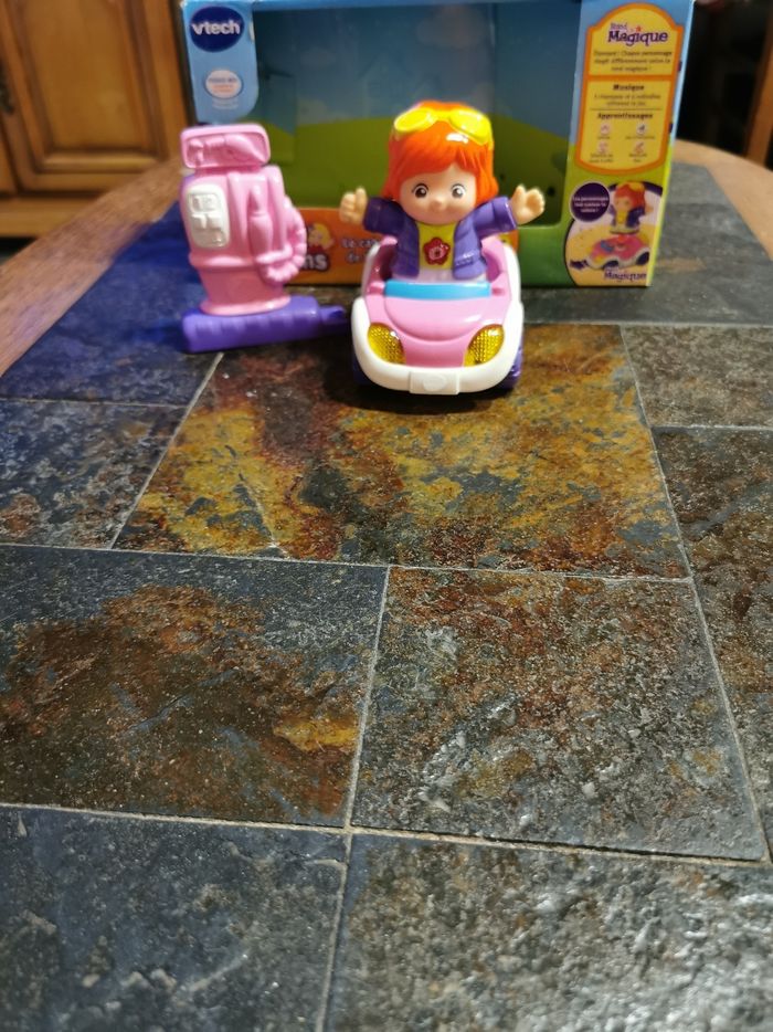 Tut tut copains Le cabriolet magique de Kate la pipelette - photo numéro 3