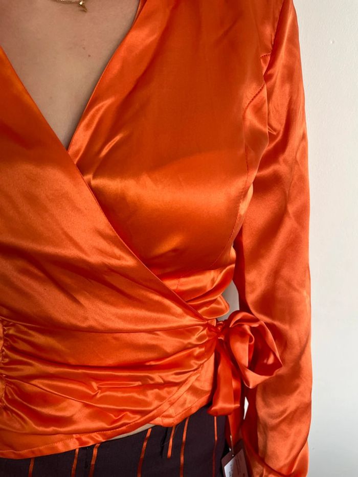 Ensemble créateur satiné Charo Azcona – Neuf 38 - photo numéro 4