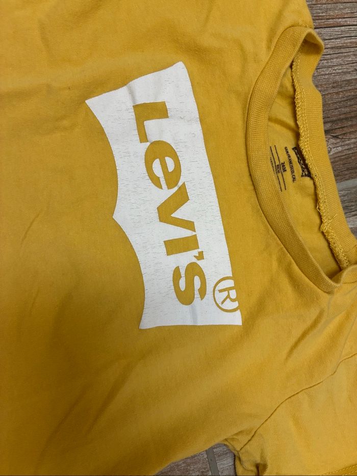 Teeshirt Lévis jaune - photo numéro 3