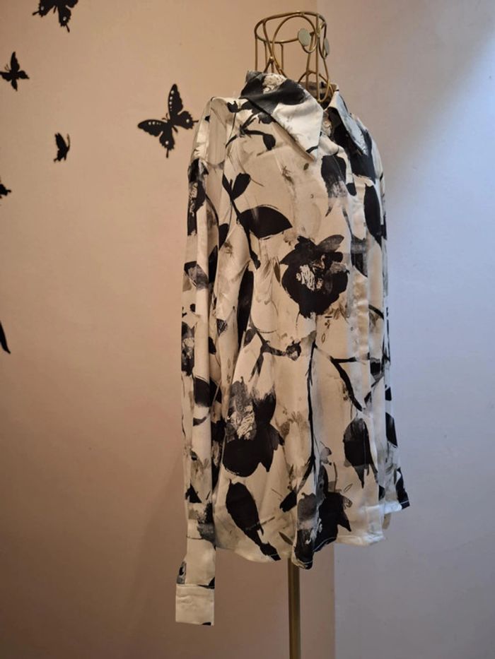 Chemise fleurie - photo numéro 2
