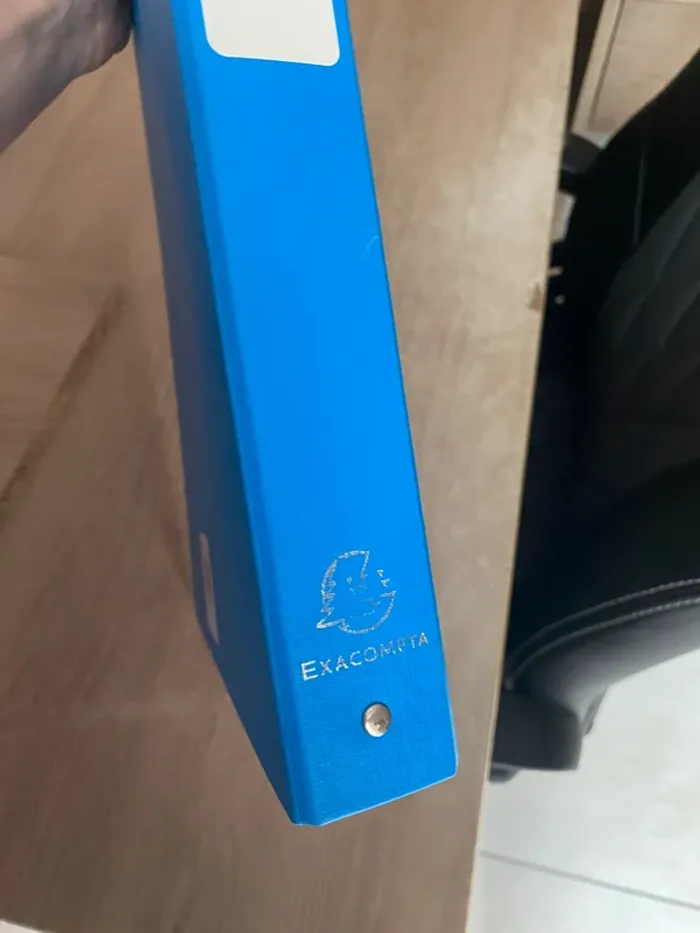 Classeur bleu exacompta - photo numéro 7